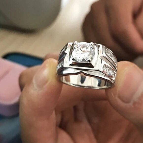 🆕 Stunning Lg. Men's 2.50 CTW. Diamond Ring, Stamped 925 Sterling Silver 🆕 - Picture 10 of 10